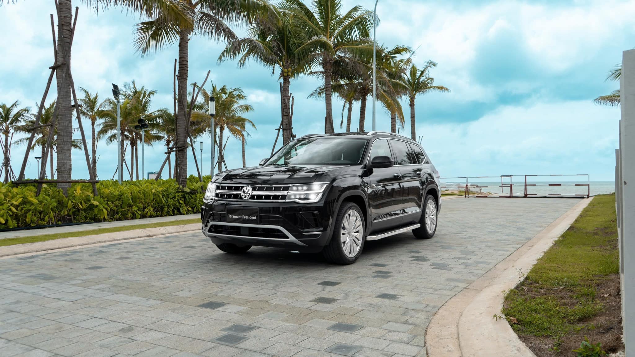 Volkswagen Teramont President 6 chỗ Hot 2025