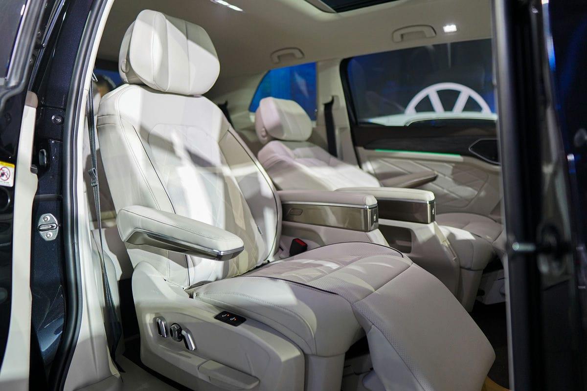 Volkswagen Viloran Luxury 2025