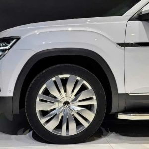 Volkswagen Teramont President Vip – Màu Đen
