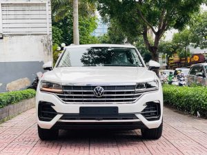 Volkswage Toureg Luxury – Màu Trắng